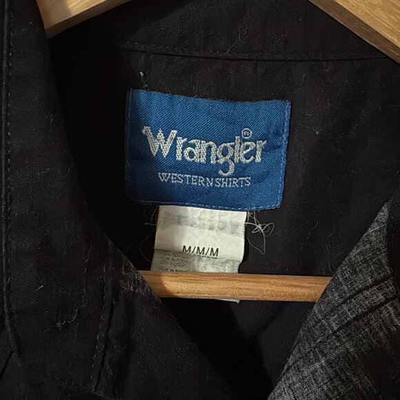 Vintage Wrangler Pearl Button Down - Picture 2 of 4
